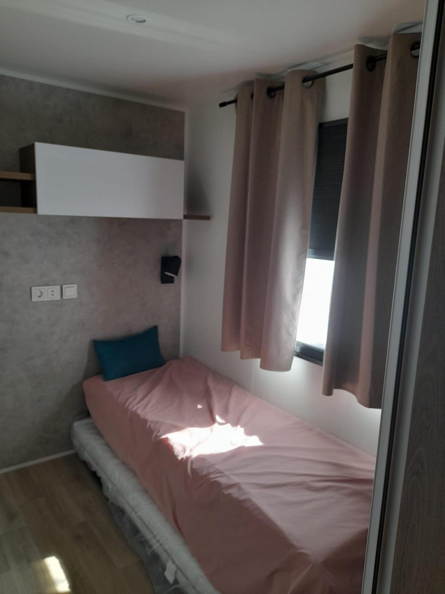 Camping La Carabasse Vias Exterior photo