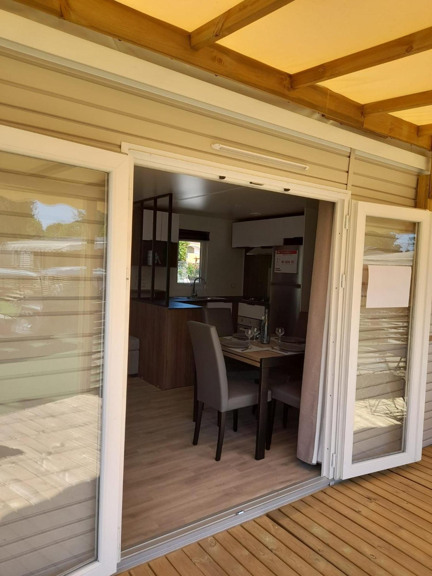 Camping La Carabasse Vias Exterior photo